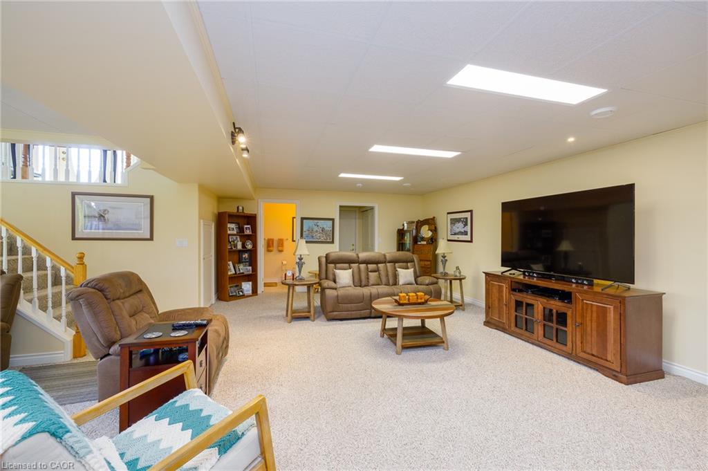 170 Prospect Street Property Photo 37