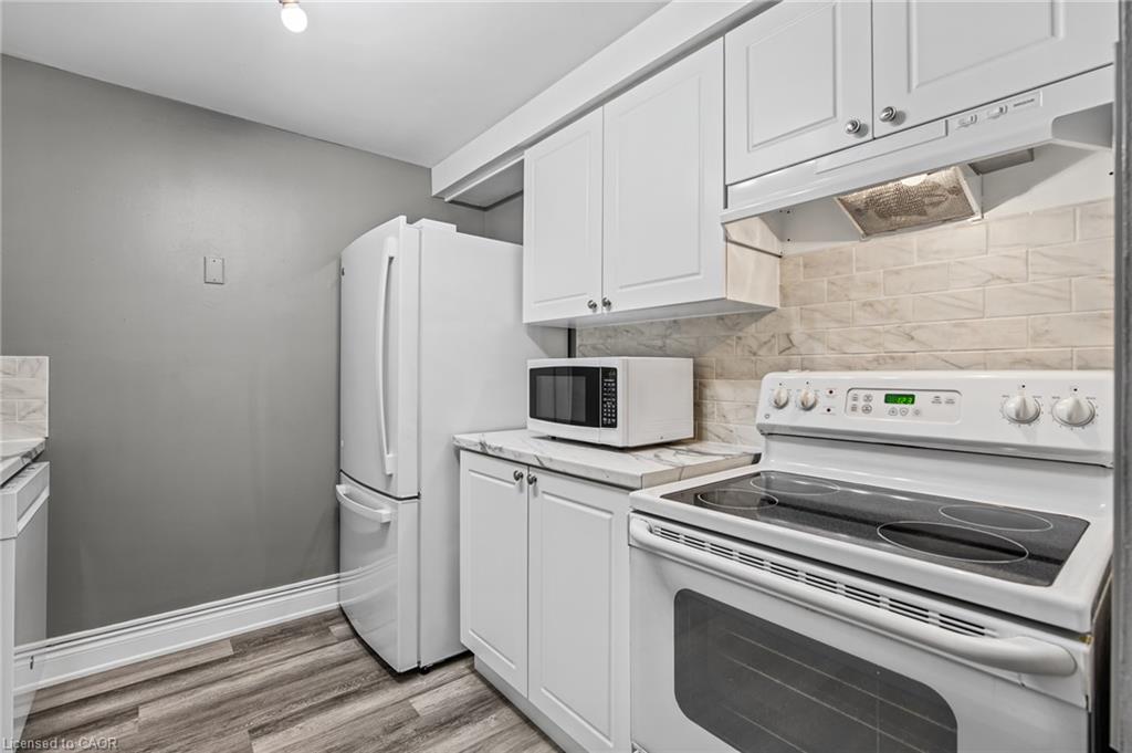 74-65 Glamis Road Property Photo 9