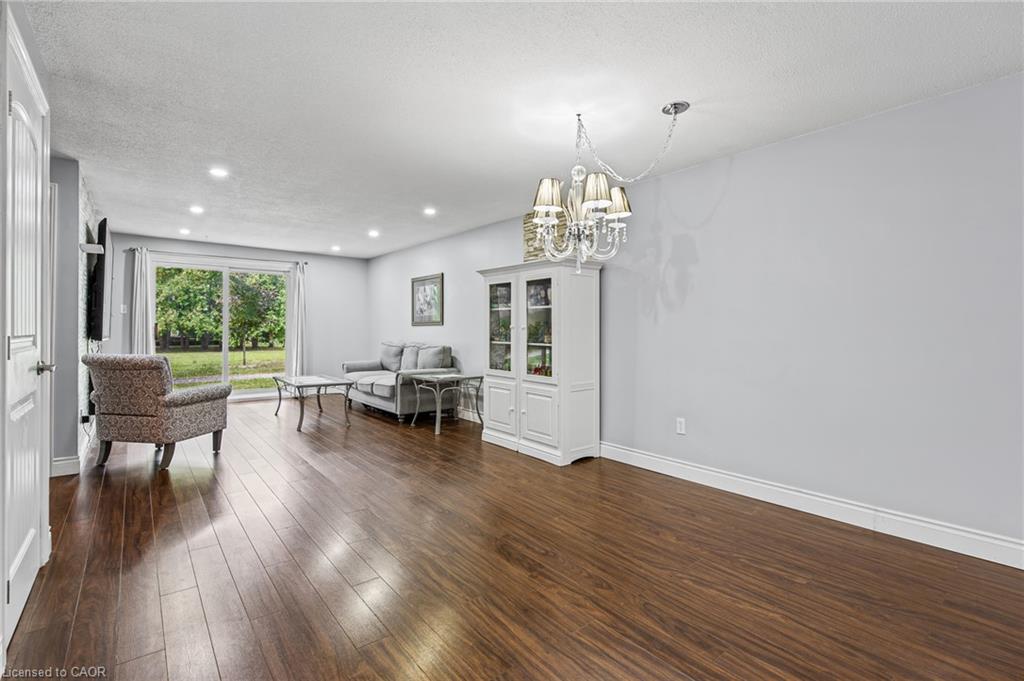 74-65 Glamis Road Property Photo 10