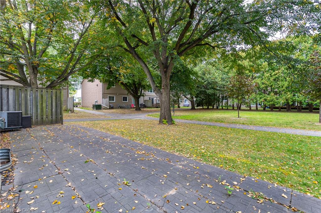 74-65 Glamis Road Property Photo 31