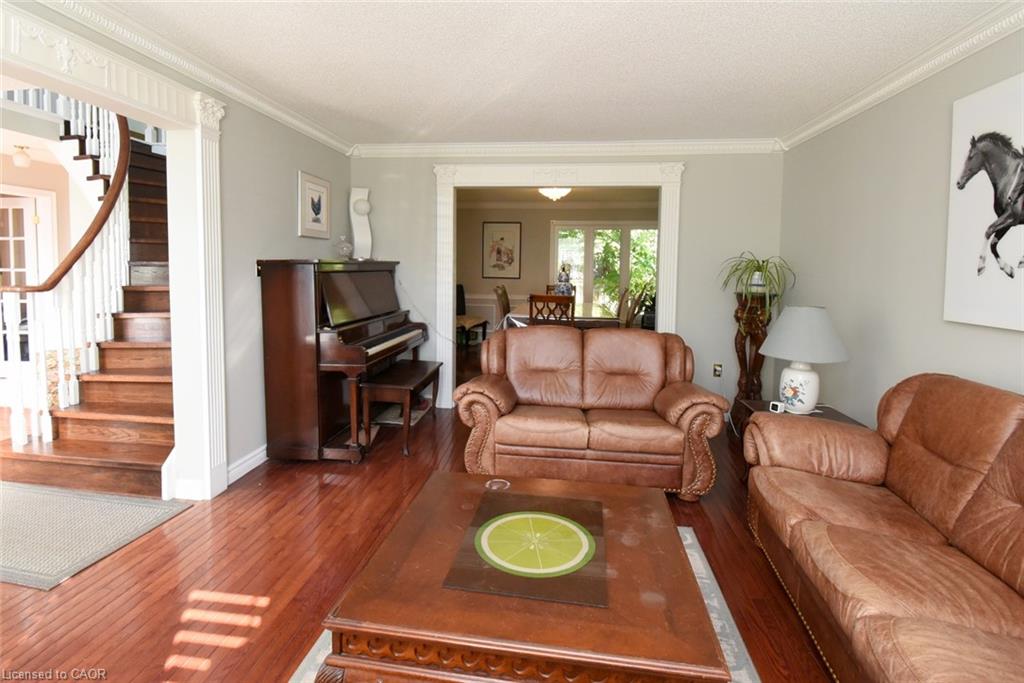 110 Citation Crescent Property Photo 8