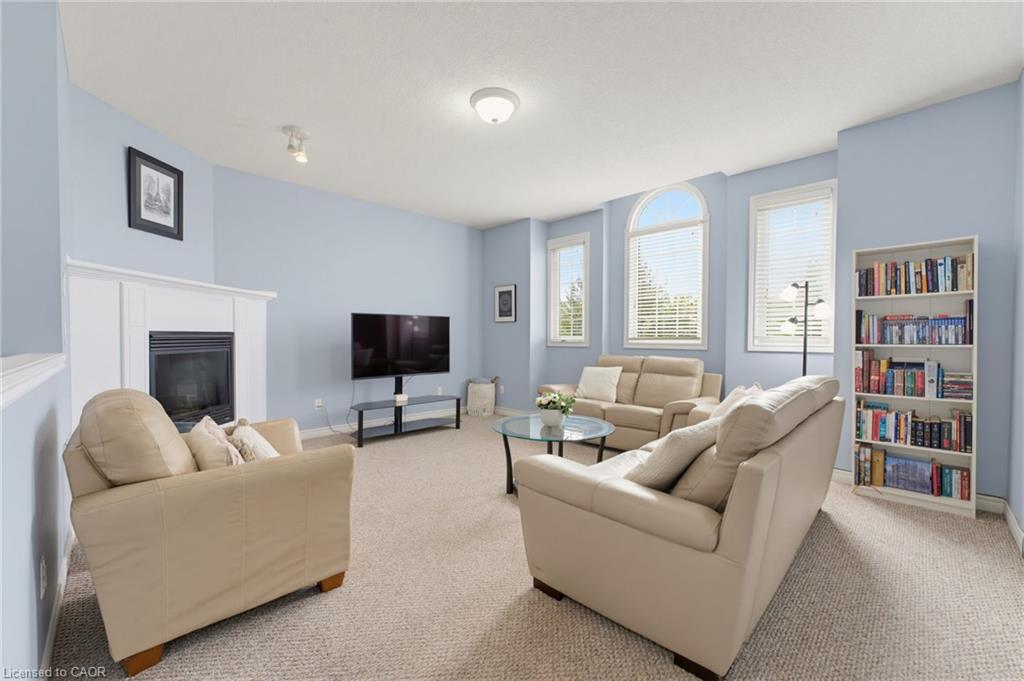 457 Danby Street E Property Photo 12