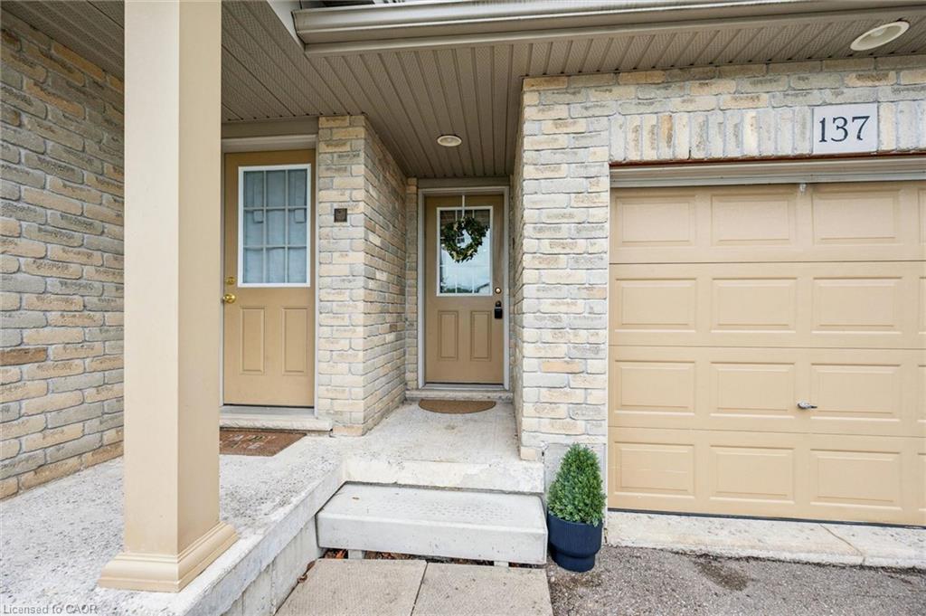 137 Highland Crescent Property Photo 5