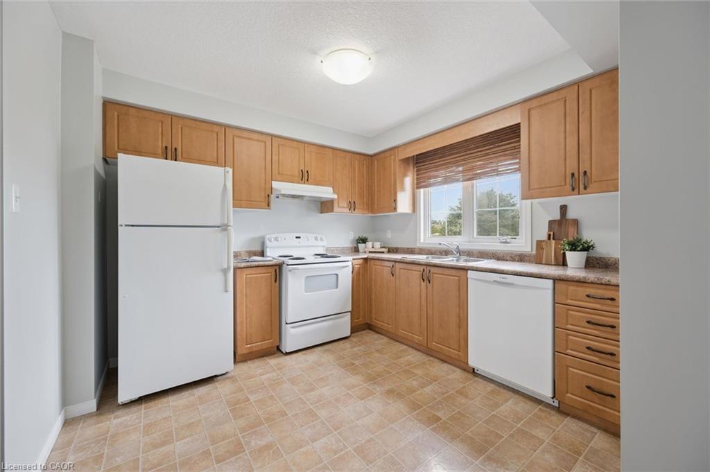 137 Highland Crescent Property Photo 14