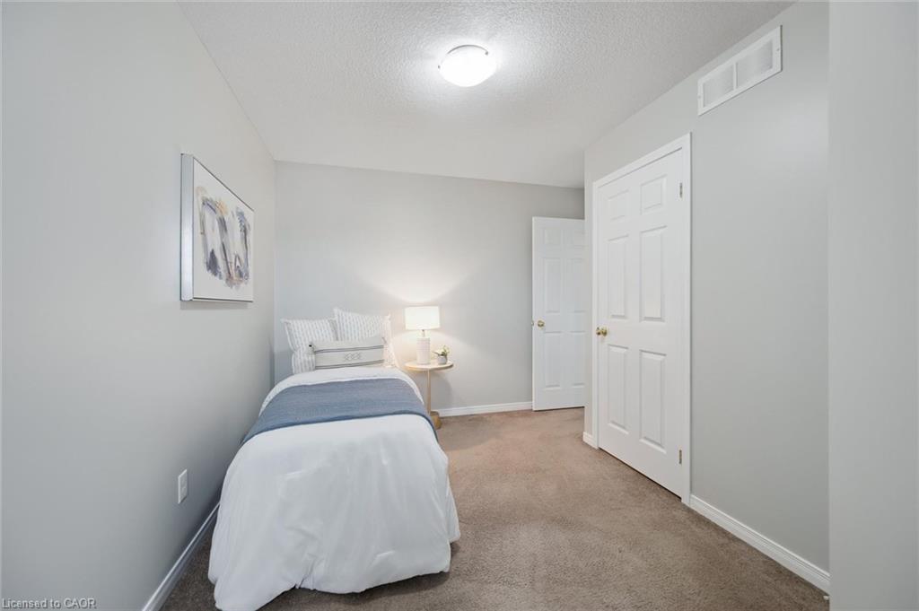 137 Highland Crescent Property Photo 19