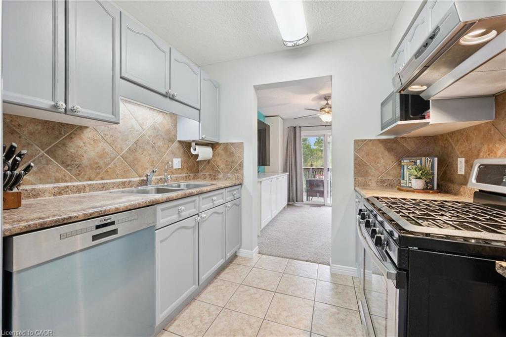 67 Cedarvale Avenue Property Photo 11