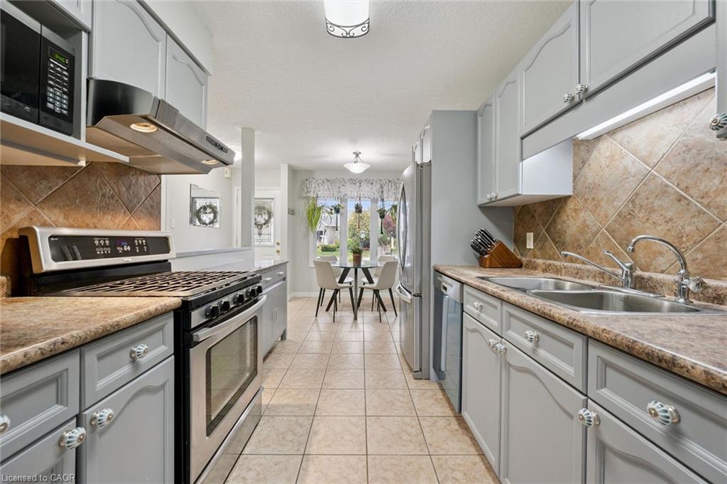 67 Cedarvale Avenue Property Photo 13