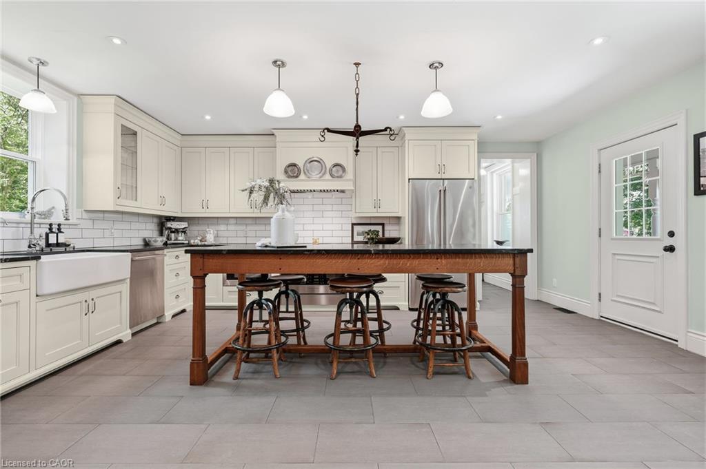 5515 Blind Line Property Photo 14