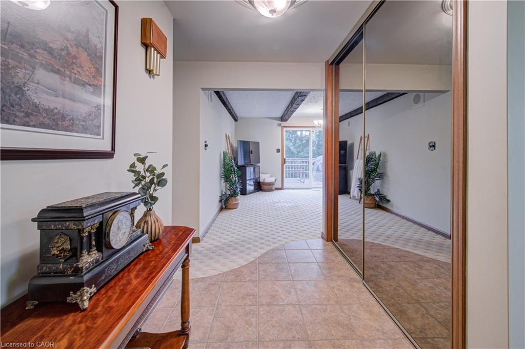 1177 Perth Street Property Photo 7