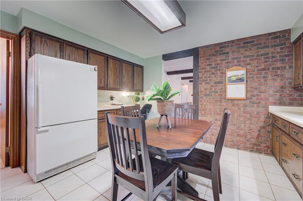 1177 Perth Street Property Photo 12