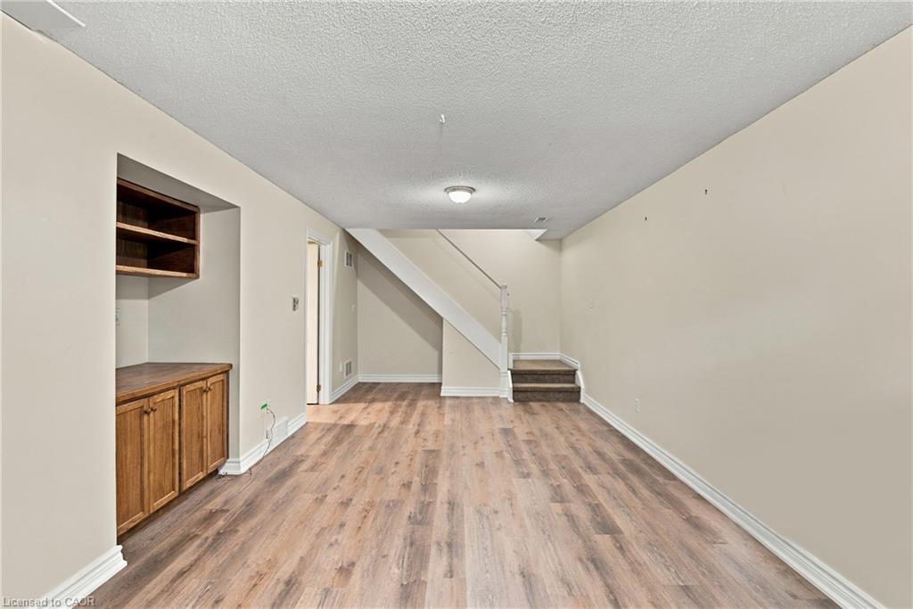 40 Emmett Street Property Photo 31