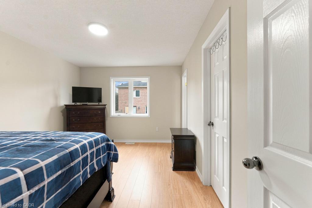 173 Whitwell Way Property Photo 7