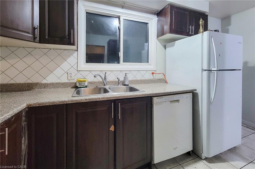 30 Jerome Crescent Property Photo 9