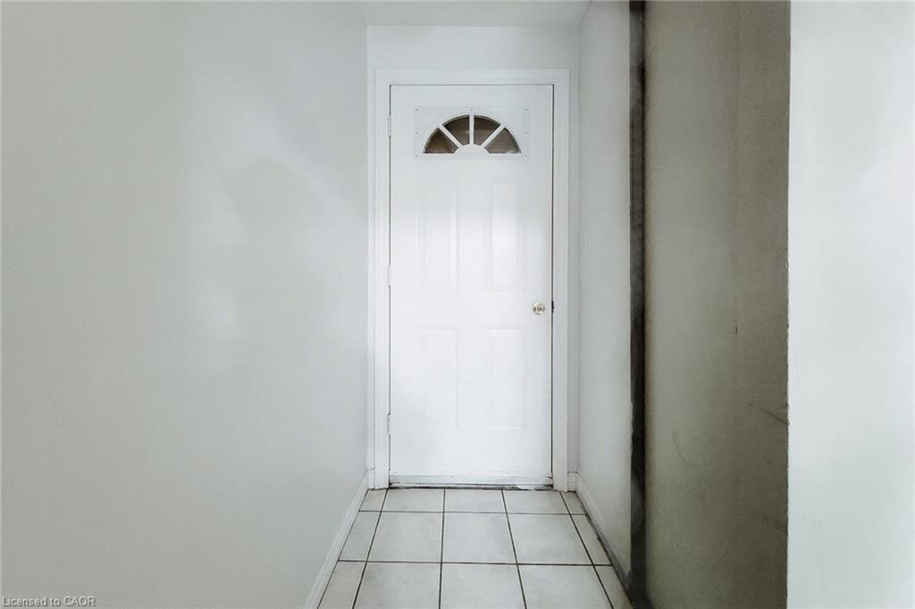 30 Jerome Crescent Property Photo 20