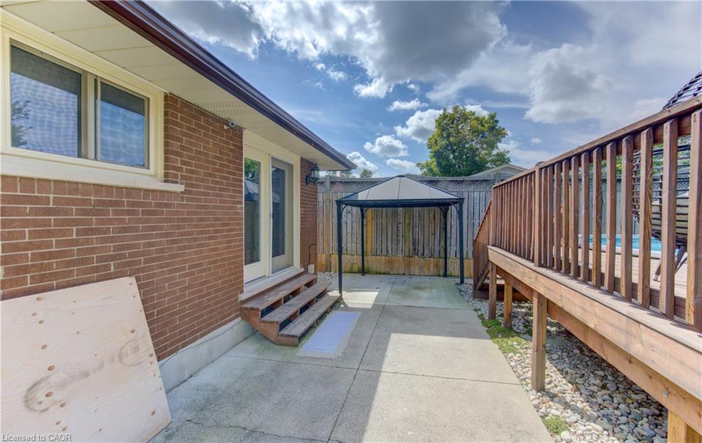 144 Holborn Drive Property Photo 29
