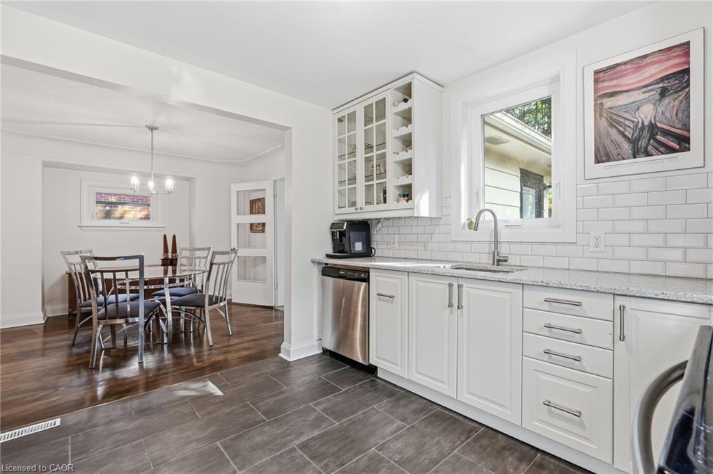 13 Allan Avenue Property Photo 7