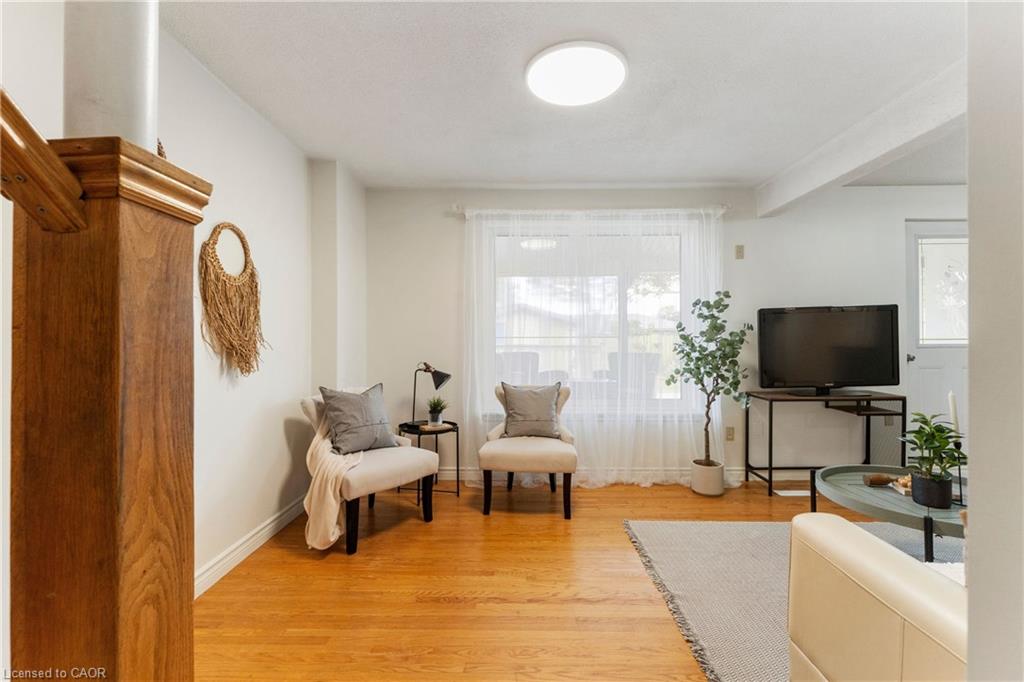 204 Birchcliffe Crescent Property Photo 17