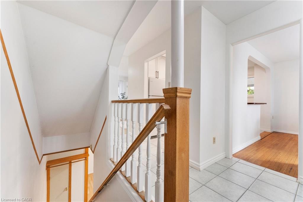204 Birchcliffe Crescent Property Photo 31