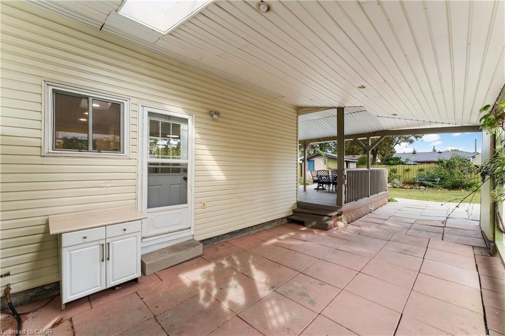 204 Birchcliffe Crescent Property Photo 38
