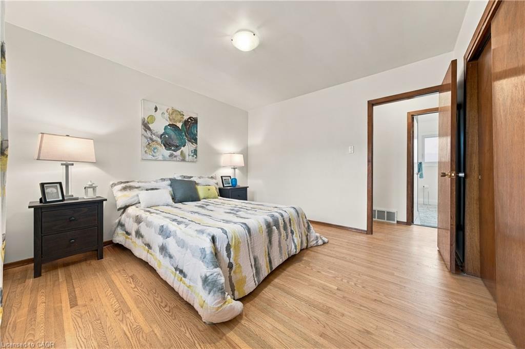 662 Dynes Road Property Photo 15