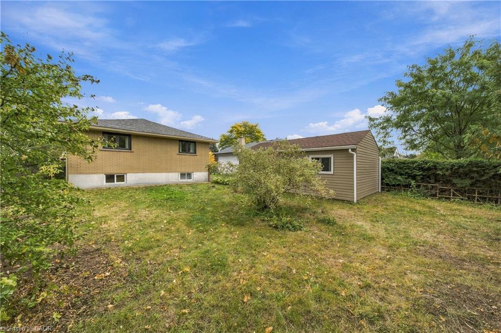 662 Dynes Road Property Photo 43