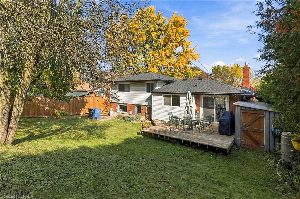 22 Applewood Crescent Property Photo 33