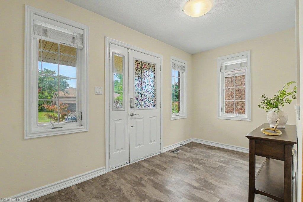 15 Sim Court Property Photo 5