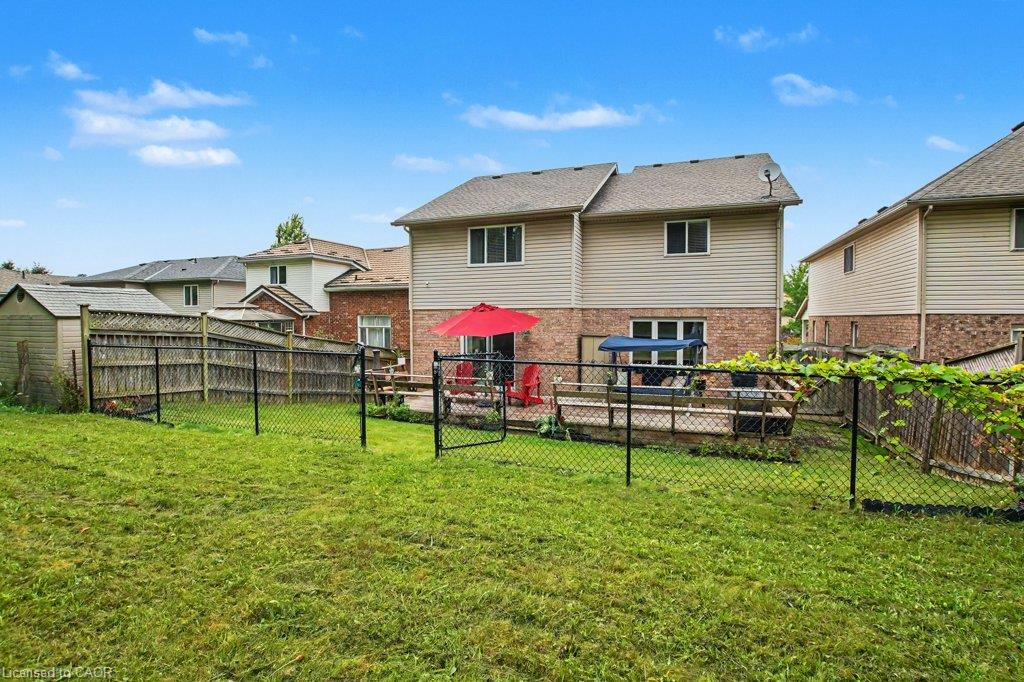 15 Sim Court Property Photo 37