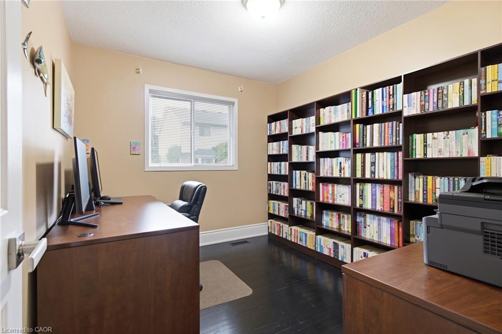 196 Harwood Road Property Photo 15