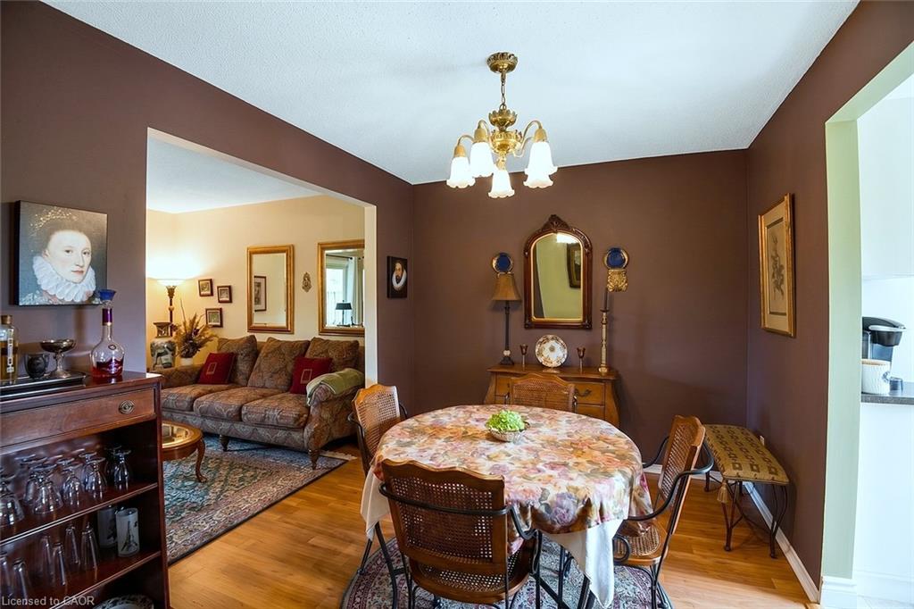 18 Claudette Gate Property Photo 10