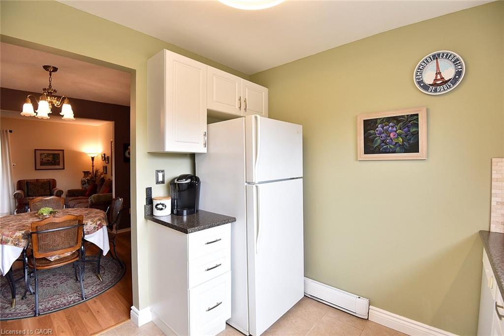 18 Claudette Gate Property Photo 14