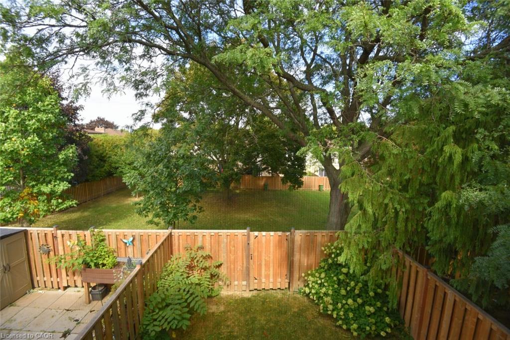 18 Claudette Gate Property Photo 20
