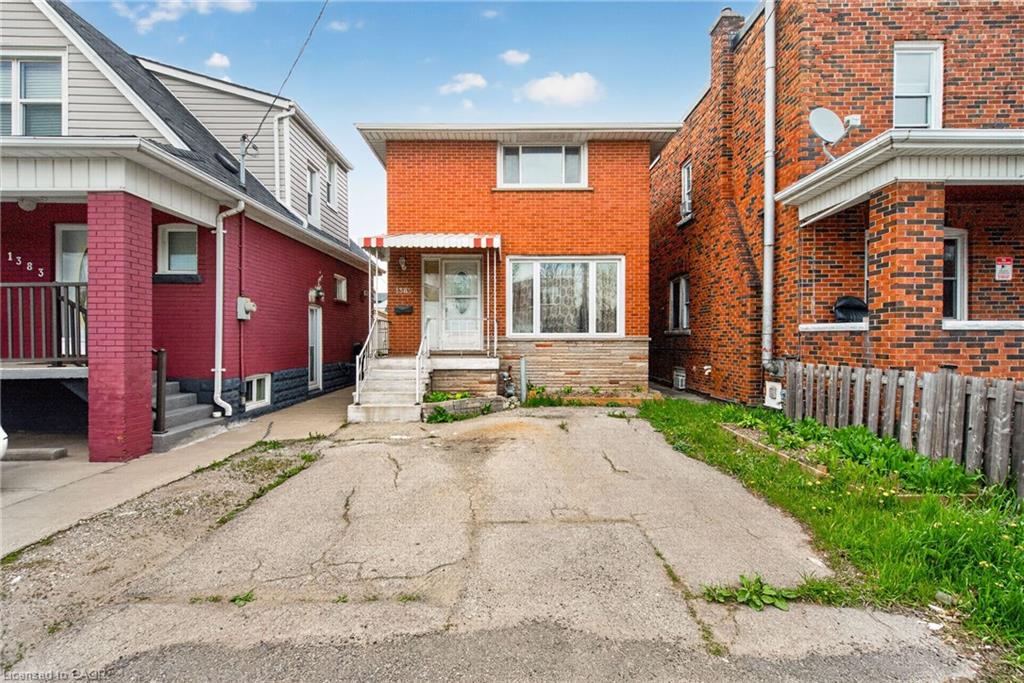 1385 Barton Street E Property Photo 1