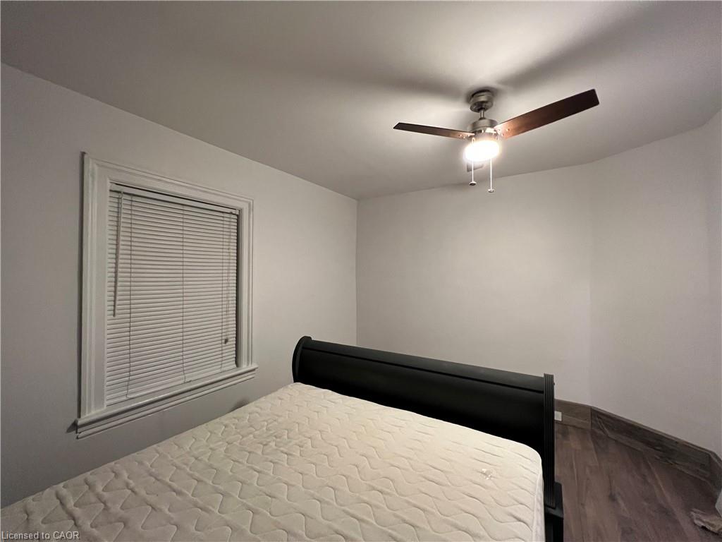 16 Alma Street N Property Photo 23