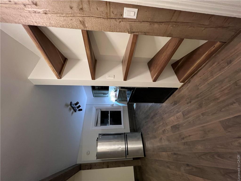 16 Alma Street N Property Photo 29