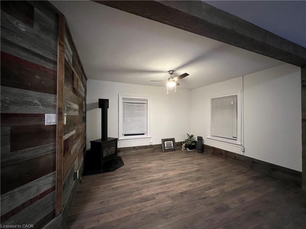 16 Alma Street N Property Photo 41