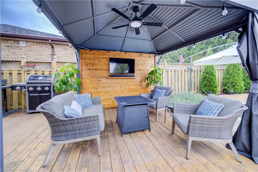 97 Devonglen Drive Property Photo 39