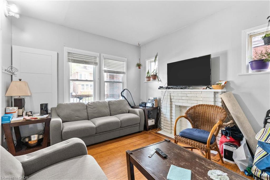 33 Cline Avenue N Property Photo 18