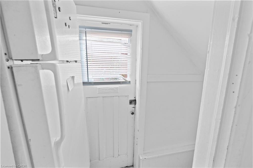 33 Cline Avenue N Property Photo 21