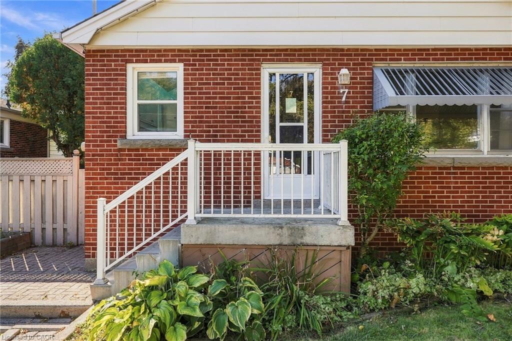 7 Sheldon Street Property Photo 3