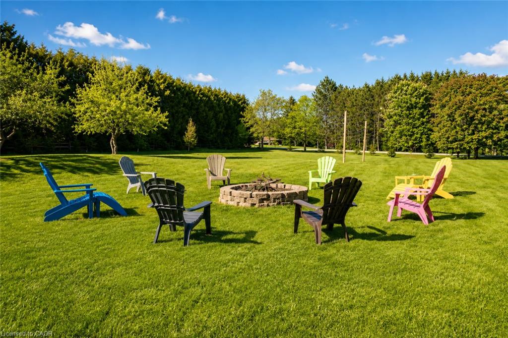 23 Mckibbon Avenue Property Photo 6