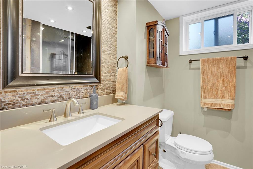 23 Mckibbon Avenue Property Photo 13