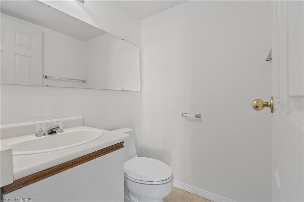 905-9 Bonheur Court Property Photo 16