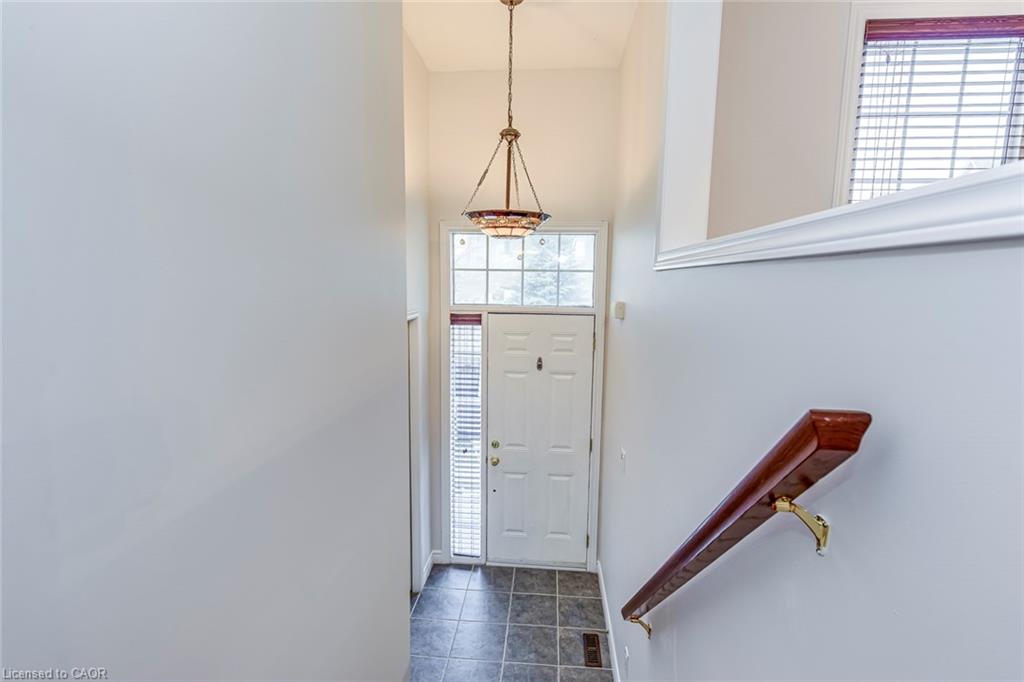 18-2280 Baronwood Drive Property Photo 4