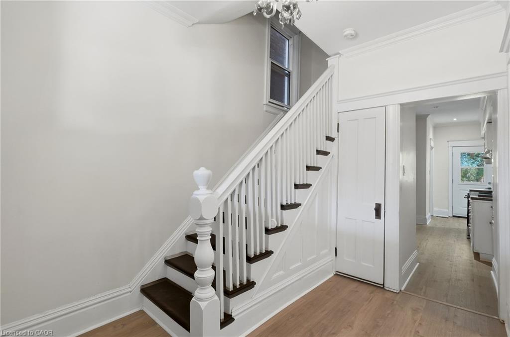 60 Stirton Street Property Photo 3
