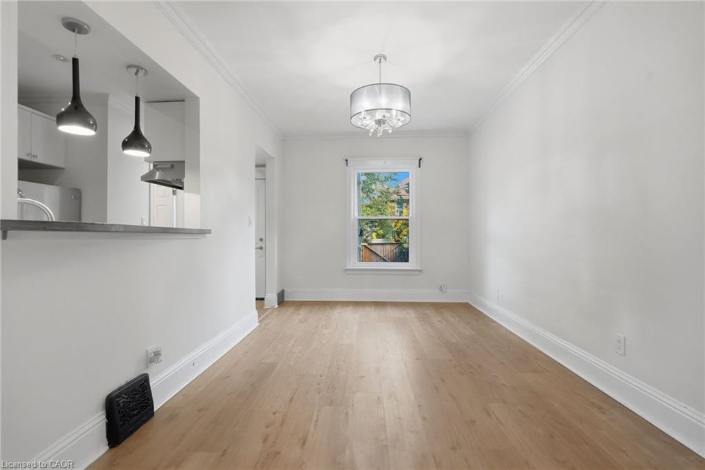 60 Stirton Street Property Photo 8