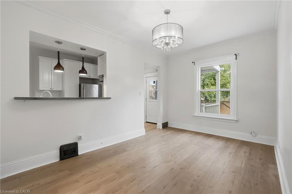 60 Stirton Street Property Photo 9