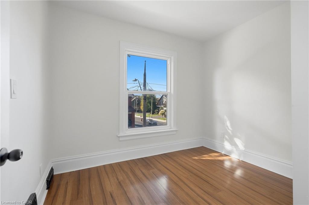 60 Stirton Street Property Photo 18