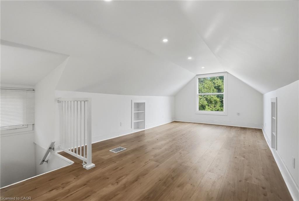 60 Stirton Street Property Photo 31