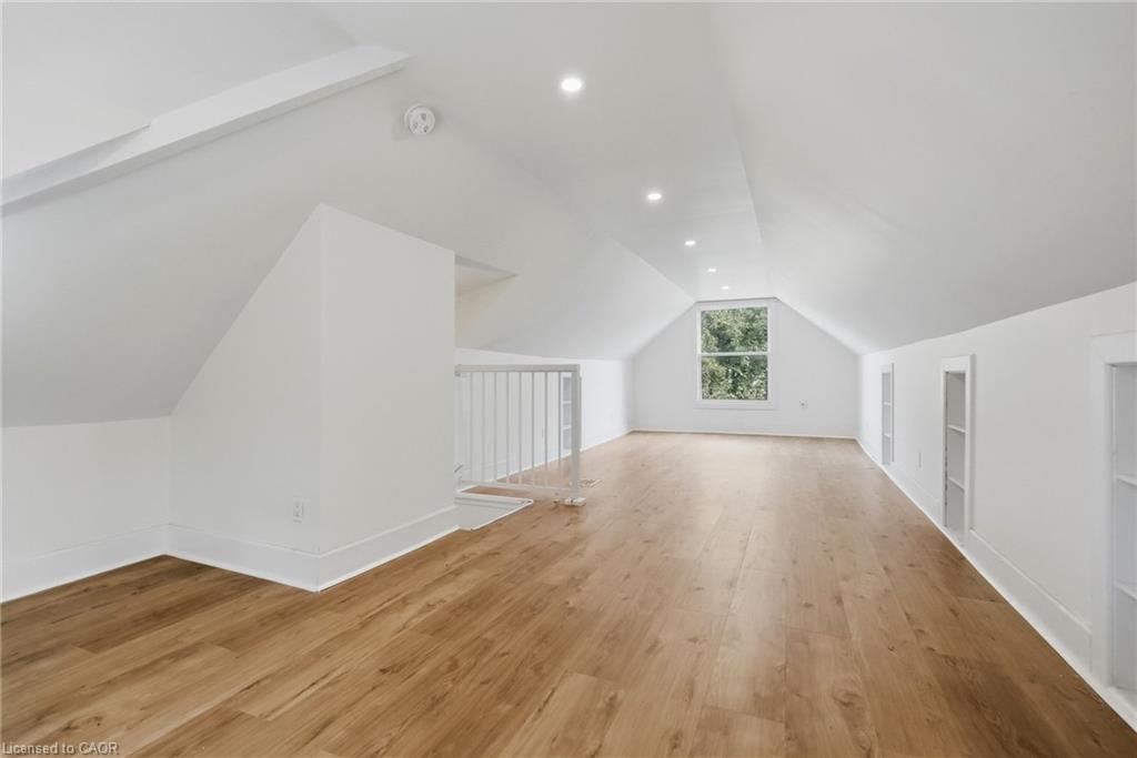 60 Stirton Street Property Photo 32